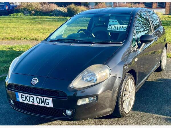 Fiat Punto 1.4 Jet Black Euro 5 (s/s) 3dr