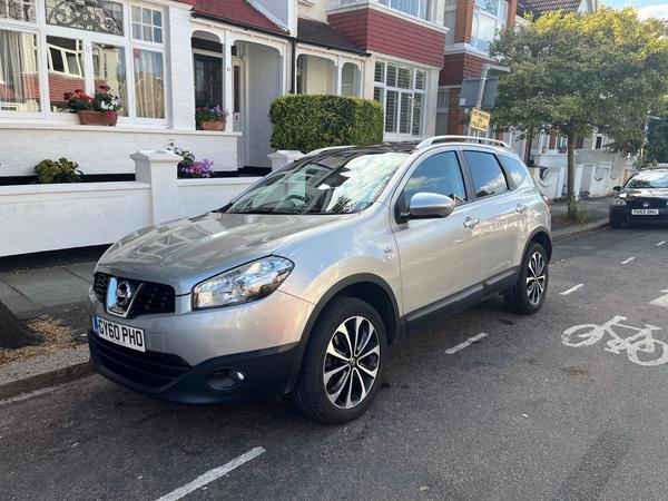 Nissan Qashqai+2 2.0 dCi n-tec 2WD Euro 5 5dr