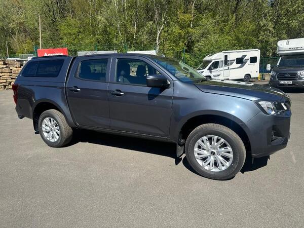 Isuzu D-Max 1.9 TD DL20 4WD Euro 6 (s/s) 4dr