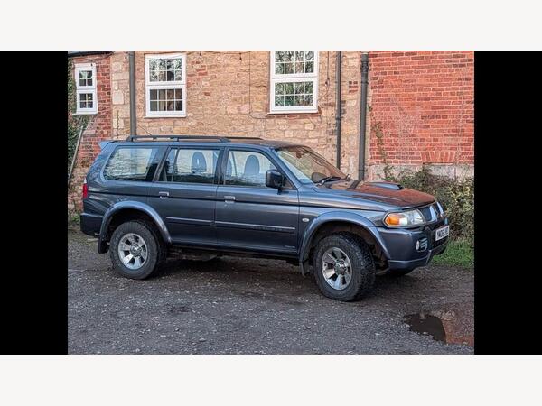 Mitsubishi Shogun Sport 2.5 TD Trojan 5dr