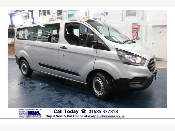 Ford Transit Custom 2.0 320 EcoBlue Kombi L2 H1 Euro 6 (s/s) 5dr (9 Seat)