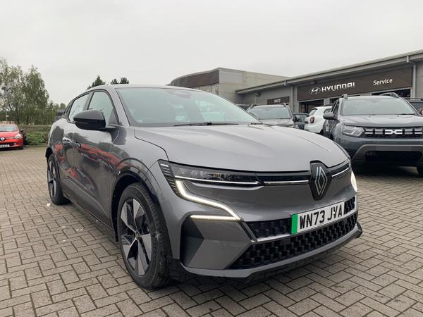Renault Megane E-Tech EV60 60kWh equilibre Auto 5dr (optimum charge)