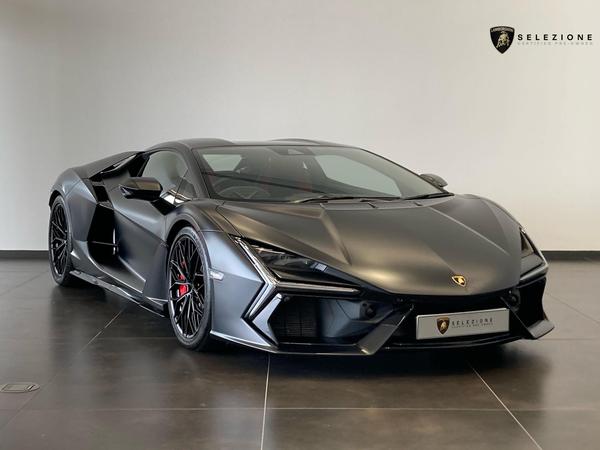 Lamborghini Revuelto 6.5 V12 HPEV 3.8kWh AMT 4WD Euro 6 2dr