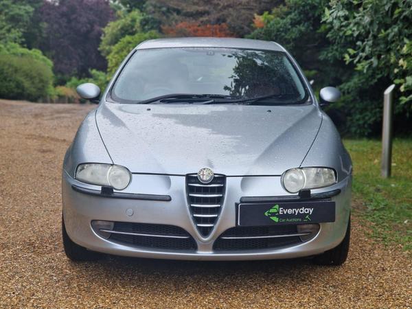 Alfa Romeo 147 2.0 T.Spark Lusso 3dr