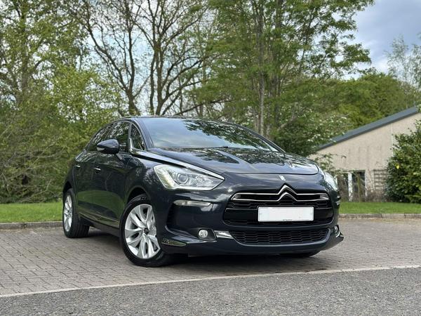 Citroen DS5 2.0 HDi DSign Euro 5 5dr