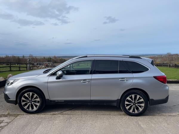 Subaru Outback 2.5i SE Premium Lineartronic 4WD Euro 6 (s/s) 5dr