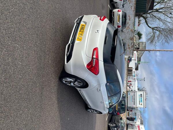 Citroen DS5 2.0 HDi DSport Auto Euro 5 5dr