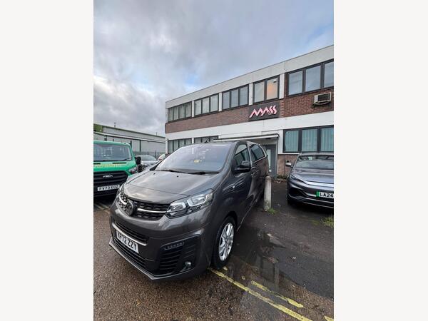 Vauxhall Vivaro 2.0 Turbo D 3100 Elite Crew Van Double Cab 6dr Diesel Auto L2 H1 Euro 6 (s/s) (145 ps)