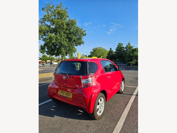 Toyota iQ 1.0 VVT-i Euro 4 3dr