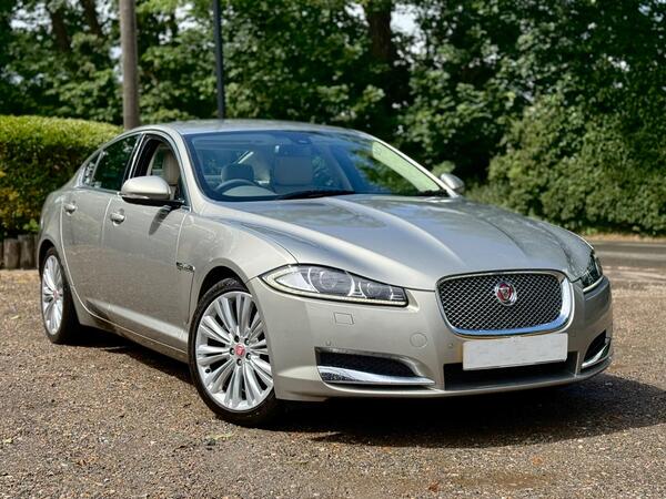 Jaguar XF 2.2d Portfolio Auto Euro 5 (s/s) 4dr