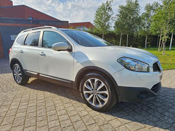 Nissan Qashqai+2 2.0 dCi Tekna Auto 4WD Euro 5 5dr (AVM)