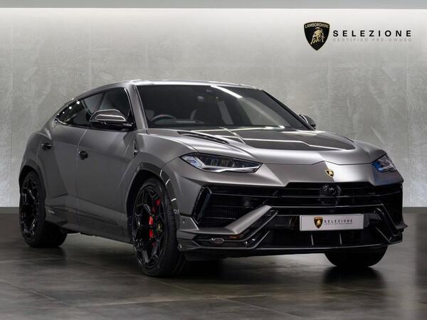 Lamborghini Urus Performante