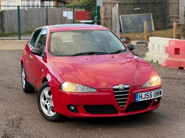 Alfa Romeo 147 1.6 T.Spark Lusso 5dr
