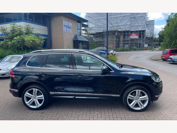 Volkswagen Touareg 3.0 TDI V6 BlueMotion Tech R-Line Plus Tiptronic 4WD Euro 6 (s/s) 5dr