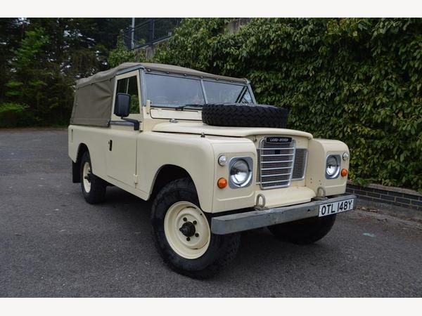 Land Rover Series III 109 Soft Top 2dr