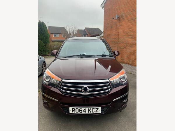 SsangYong Turismo 2.0 e-XDi ES T-Tronic Euro 5 5dr