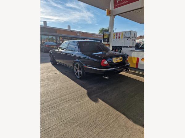 Jaguar XJR 4.2 V8 4dr