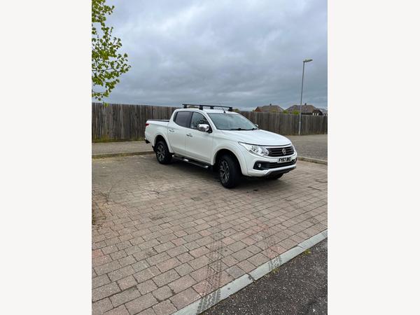 Fiat Fullback 2.4D LX Pickup 4dr Diesel Manual 4WD Euro 6 (Euro 6) (180 ps)