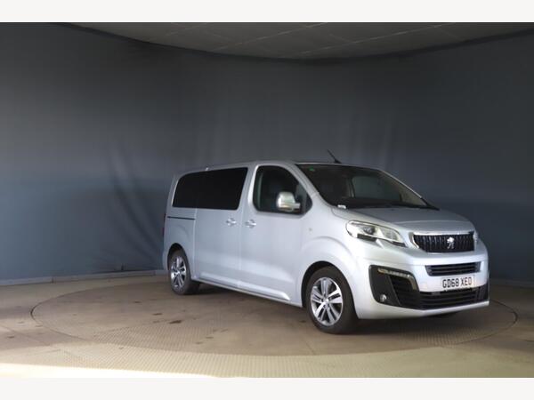 Peugeot Traveller 2.0 BlueHDi Allure