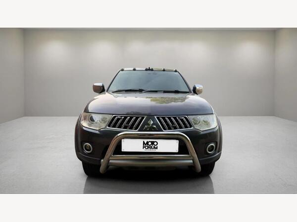 Mitsubishi L200 2.5 DI-D Warrior 4WD Euro 5 4dr (LB)