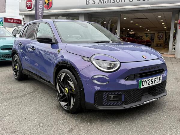 Abarth 600e 54kWh Scorpionissima Auto 5dr