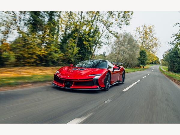 Ferrari SF90 XX Stradale 4.0T V8 7.9kWh F1 DCT 4WD Euro 6 (s/s) 2dr
