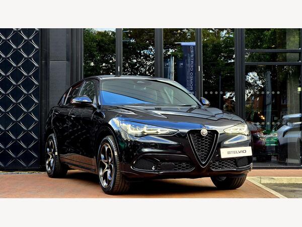 Alfa Romeo Stelvio 2.0T Intensa Auto Q4 AWD Euro 6 (s/s) 5dr