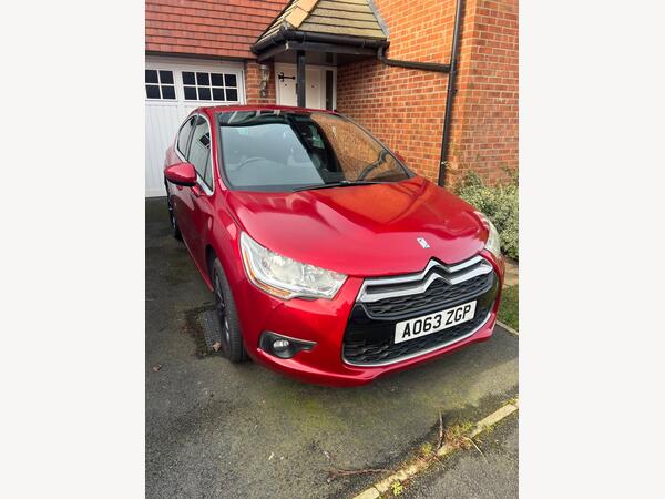 Citroen DS4 1.6 e-HDi Airdream DStyle Euro 5 (s/s) 5dr