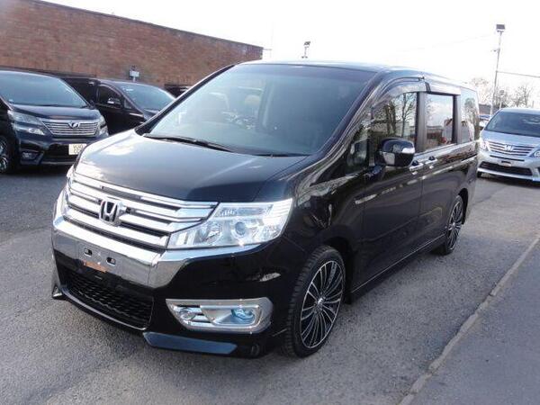Honda Stepwagon SPADA FRESH IMPORT 5dr