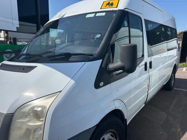 Ford Transit 2.4 TDCi 350 Duratorq Minibus 4dr Diesel Manual RWD L3 H2 (98 bhp)