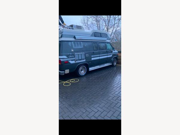 GMC Savana Vandura jimmy day van