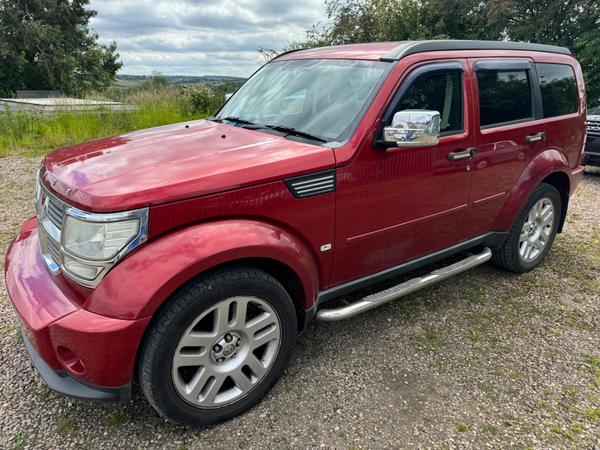 Dodge Nitro 2.8 CRD SXT 5dr