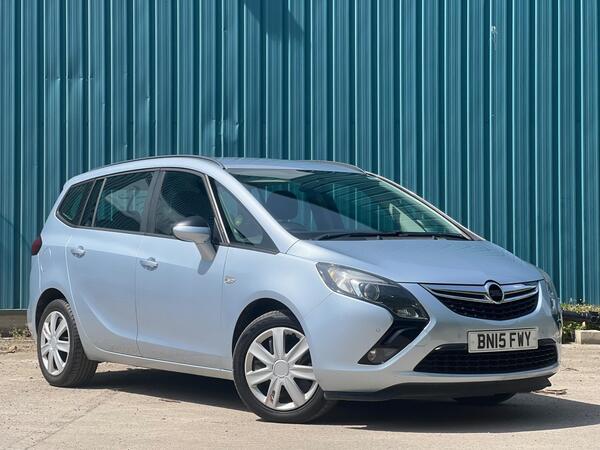 Vauxhall Zafira Tourer 2.0 CDTi Exclusiv Euro 5 5dr