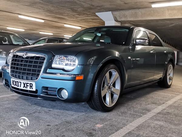 Chrysler 300C 5.7 Hemi V8 4dr