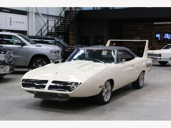 Plymouth Roadrunner Superbird 440cu in V8 Auto 2dr