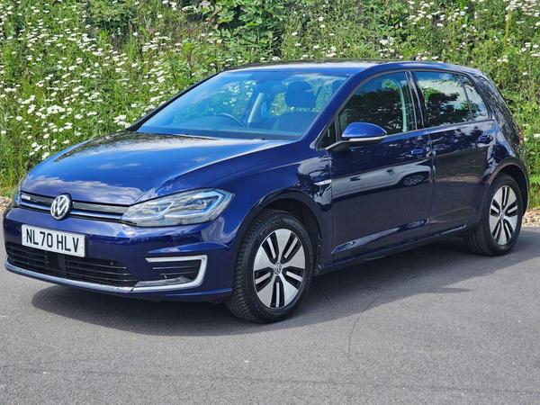 Volkswagen e-Golf 35.8kWh e-Golf Auto 5dr