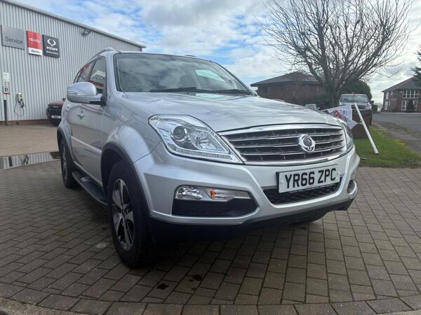 SsangYong Rexton 2.0 e-XDi ELX T-Tronic 4WD Euro 5 5dr