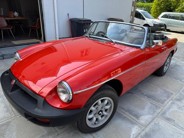 MG MGB GT 1.8 2dr