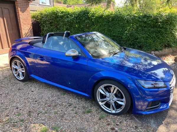 Audi TTS 2.0 TFSI Roadster S Tronic quattro Euro 6 (s/s) 2dr