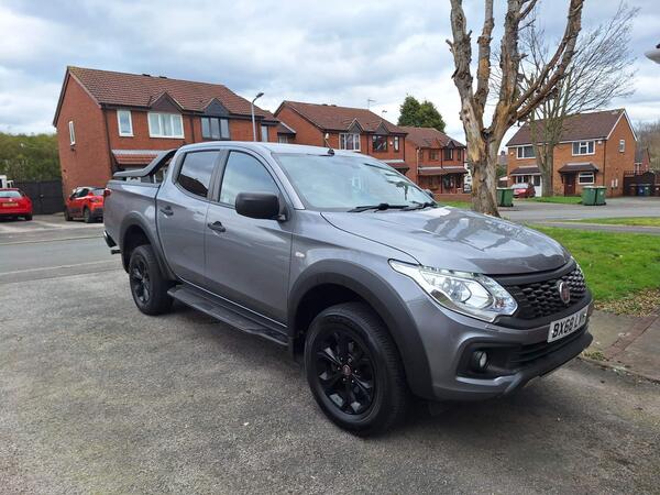 Fiat Fullback 2.4D Cross Pickup Double Cab 4dr Diesel Auto 4WD Euro 6 (180 ps)