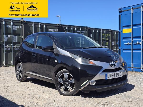 Toyota AYGO 1.0 VVT-i x-clusiv x-shift Euro 5 5dr Euro 5