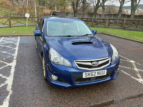 Subaru Legacy 2.0D SE Sport Tourer 4WD Euro 5 5dr (SNavPlus)