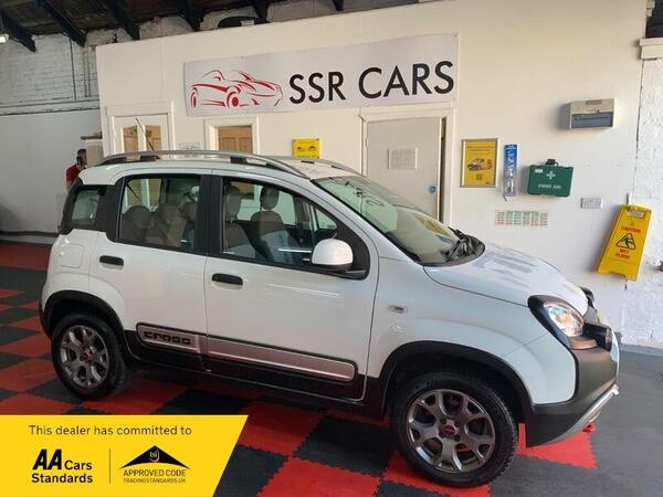 Fiat Panda 0.9 TwinAir Cross Euro 6 (s/s) 5dr (4 seats)