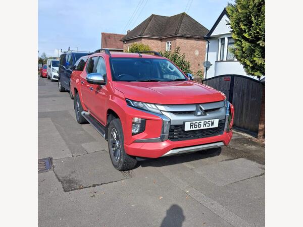 Mitsubishi L200 2.2 DI-D DC Barbarian X Auto 4WD Euro 6 (s/s) 4dr