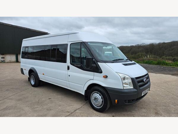 Ford Transit 2.4 TDCi 430 Duratorq Minibus 4dr Diesel Manual RWD L4 H2 (113 bhp)