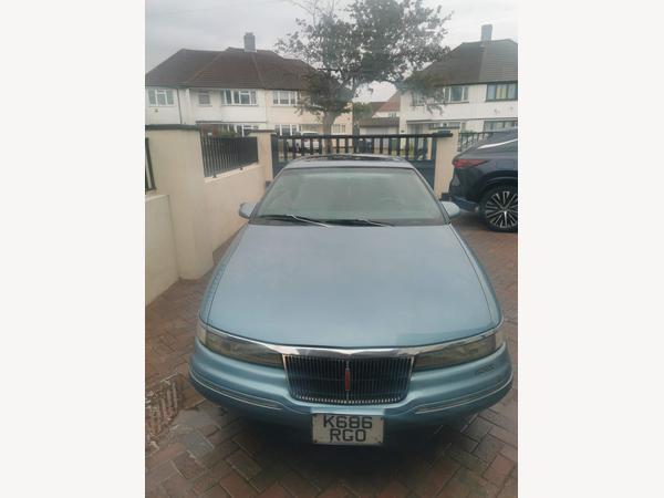 Lincoln Mark VIII