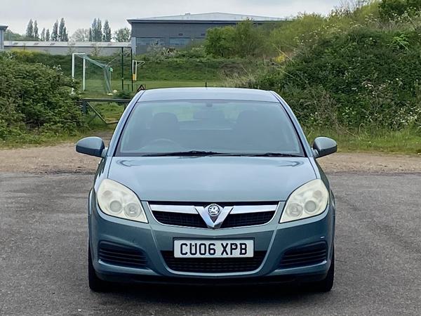 Vauxhall Vectra 1.8 VVT Exclusiv 5dr