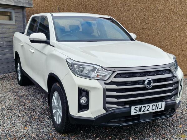 SsangYong Musso 2.2D EX 4WD Euro 6 4dr