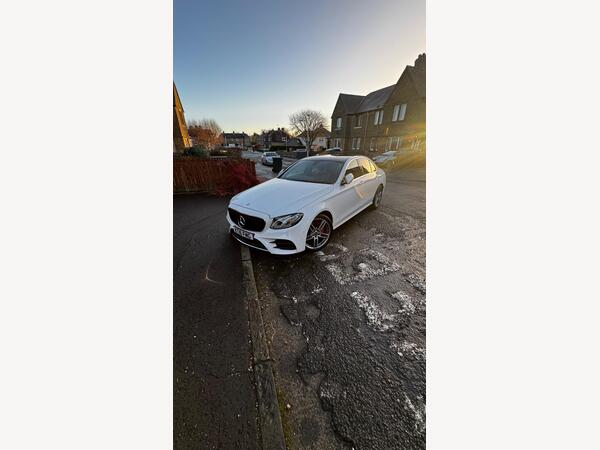 Mercedes-Benz E Class 2.0 E220d AMG Line G-Tronic+ Euro 6 (s/s) 4dr