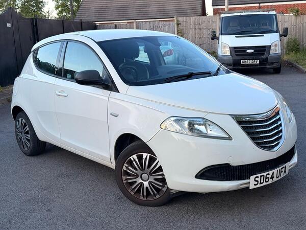 Chrysler Ypsilon 1.2 Silver Euro 6 5dr